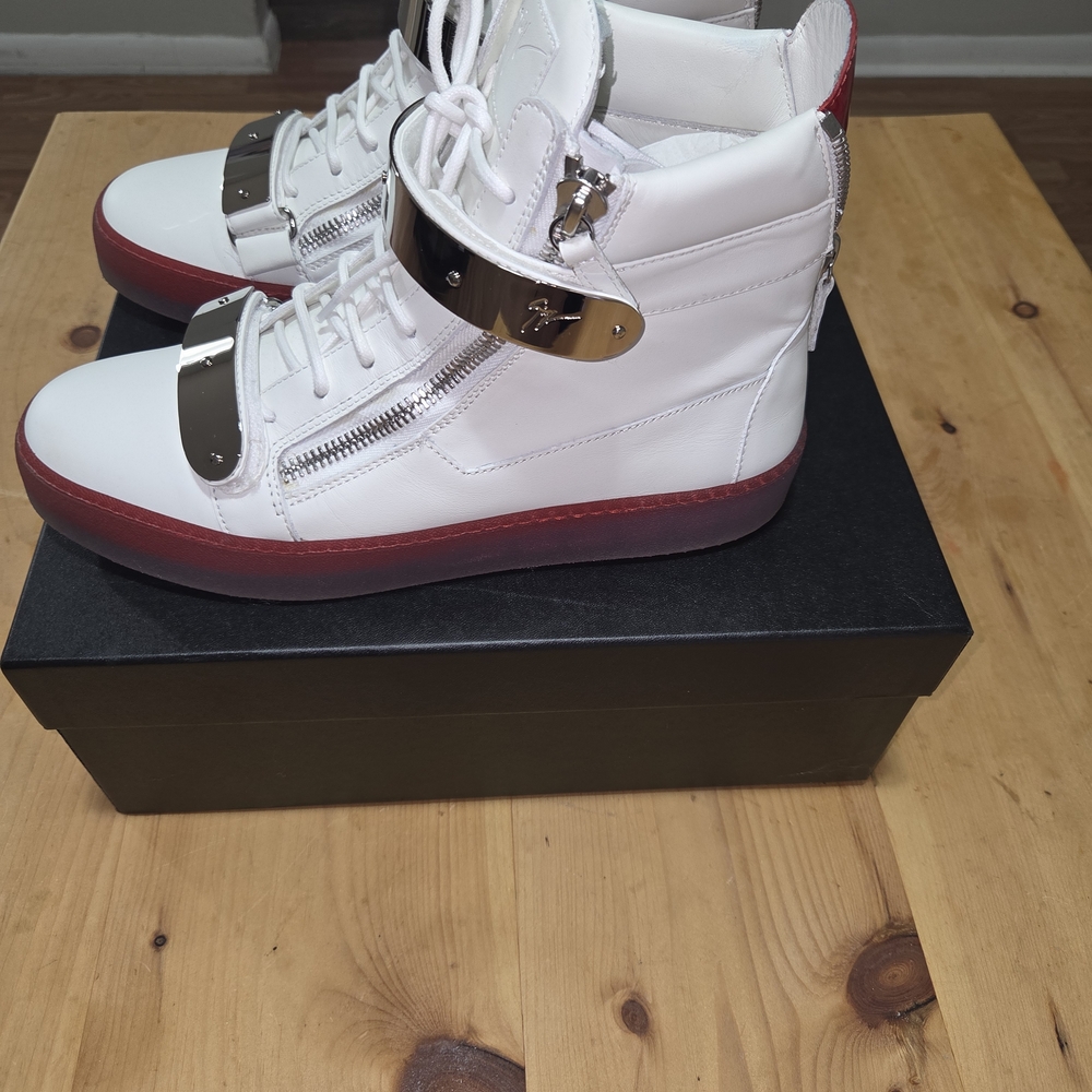 Giuseppe Zanotti White and Silver High-Tops with Red Soles - Picture 10 of 13